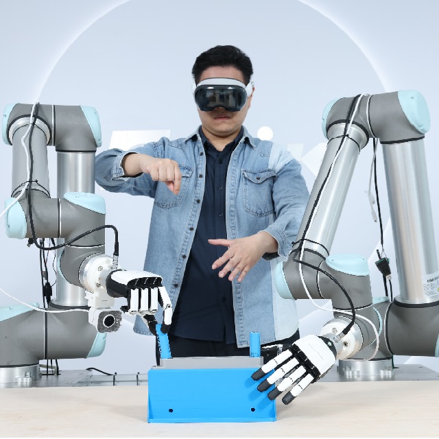 From OEM/ODM Manufacturing to Intelligent Transformation